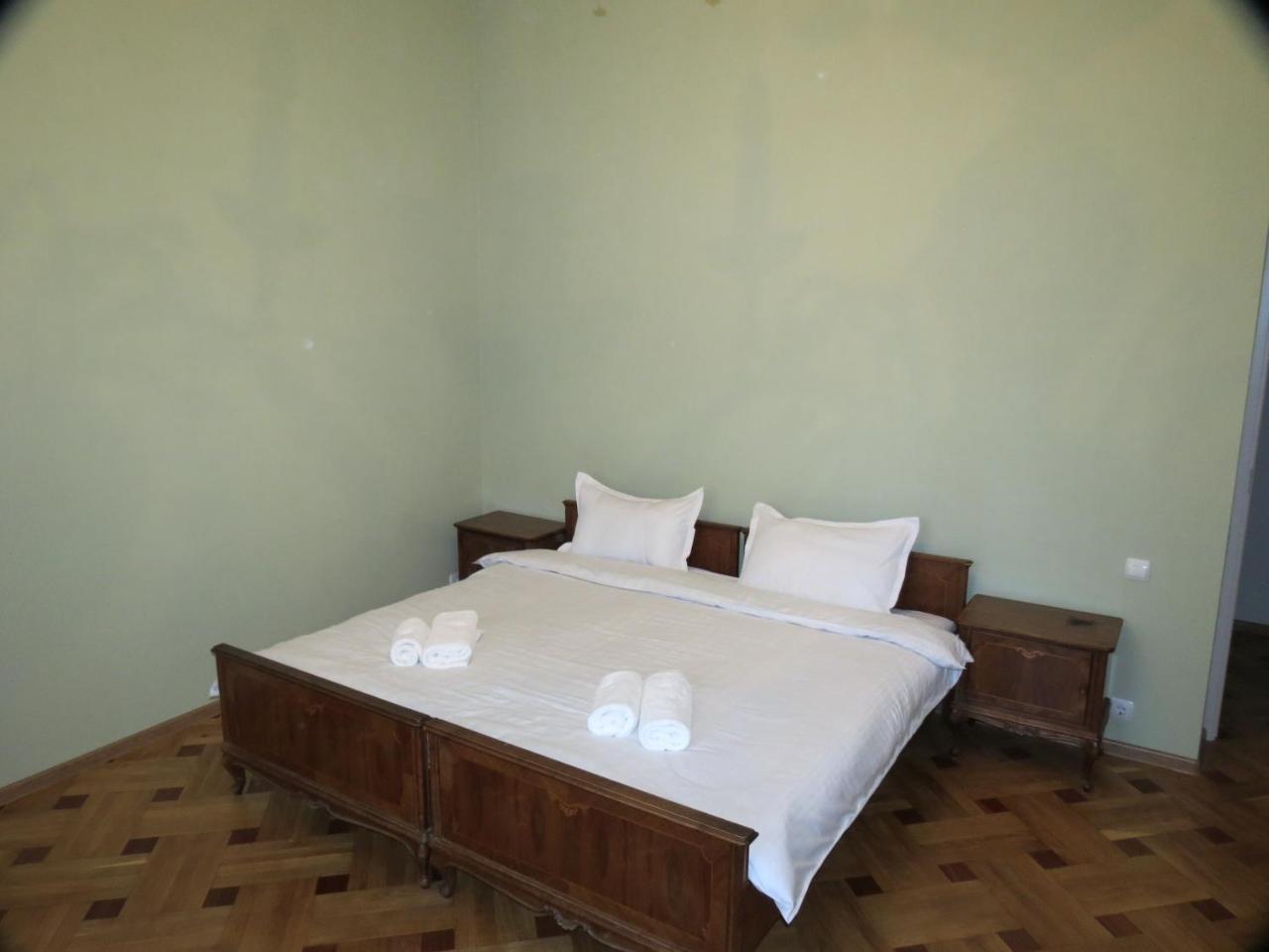 Three Rooms Apartment Tbilisi Exterior foto